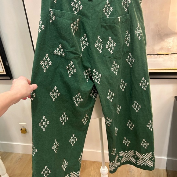 Zara Green Patterned Cropped Pants - Picture 5 of 7